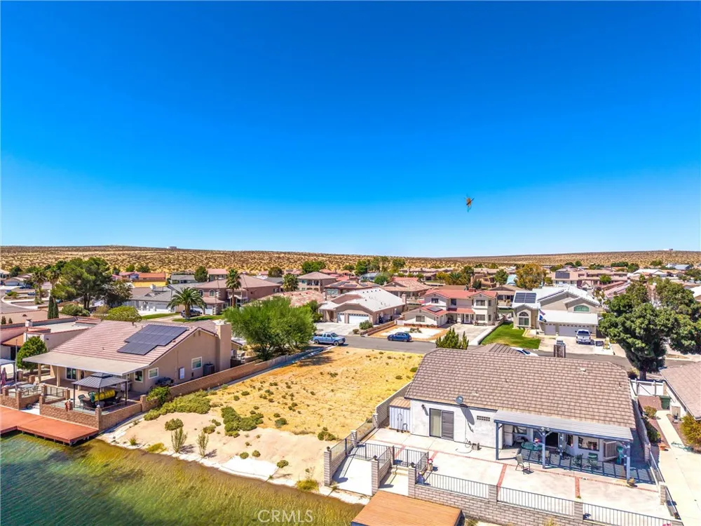 14441 Ironsides Helendale, CA 92342