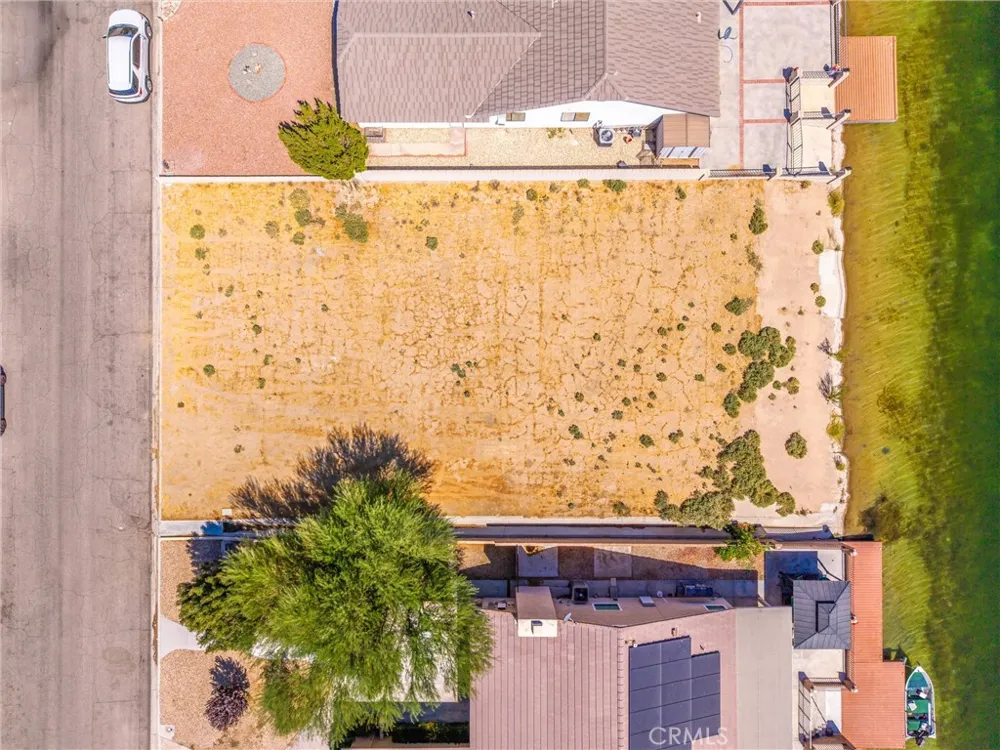 14441 Ironsides Helendale, CA 92342