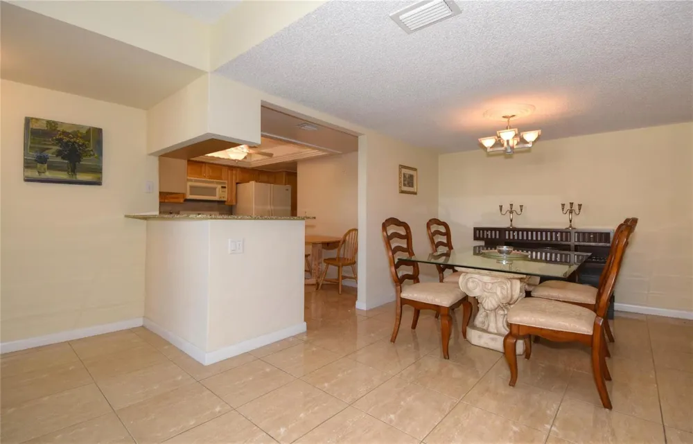 5100 OCEAN BOULEVARD #1004 Lauderdale By The Sea, FL 33308