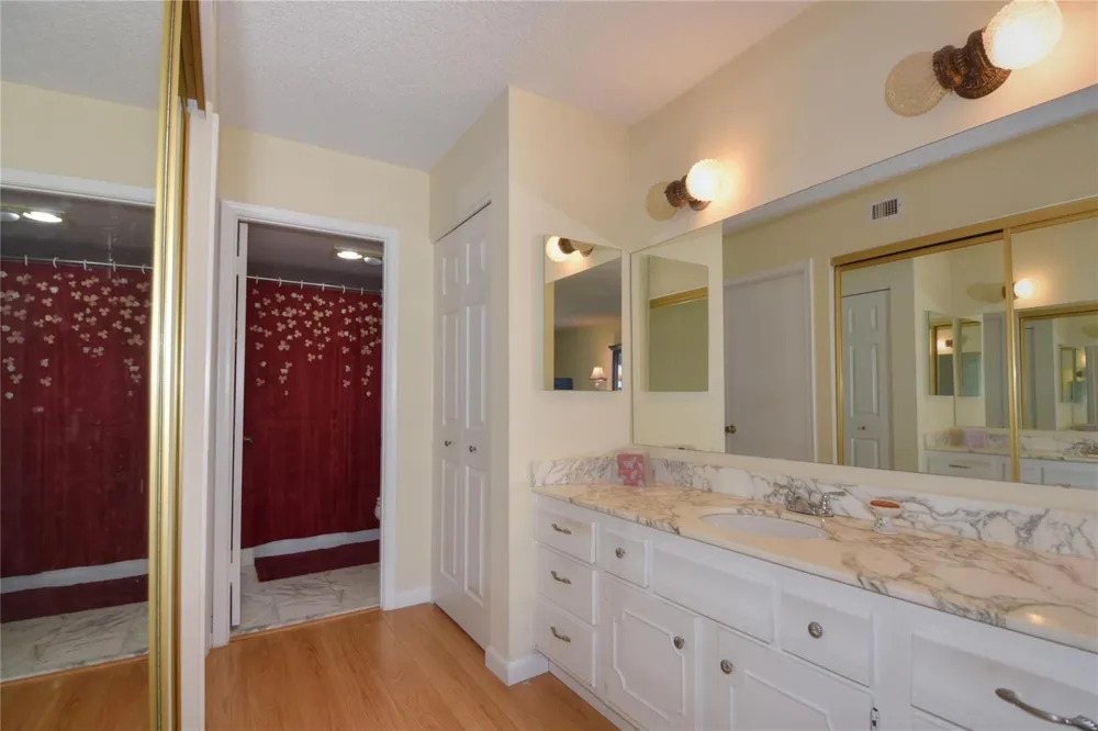 5100 OCEAN BOULEVARD #1004 Lauderdale By The Sea, FL 33308