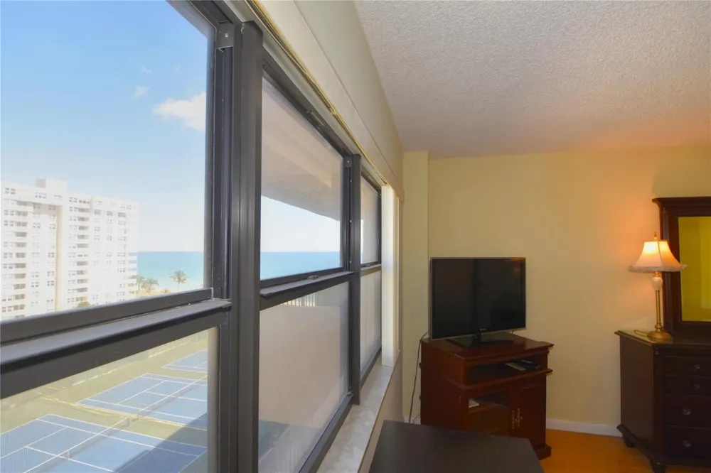 5100 OCEAN BOULEVARD #1004 Lauderdale By The Sea, FL 33308