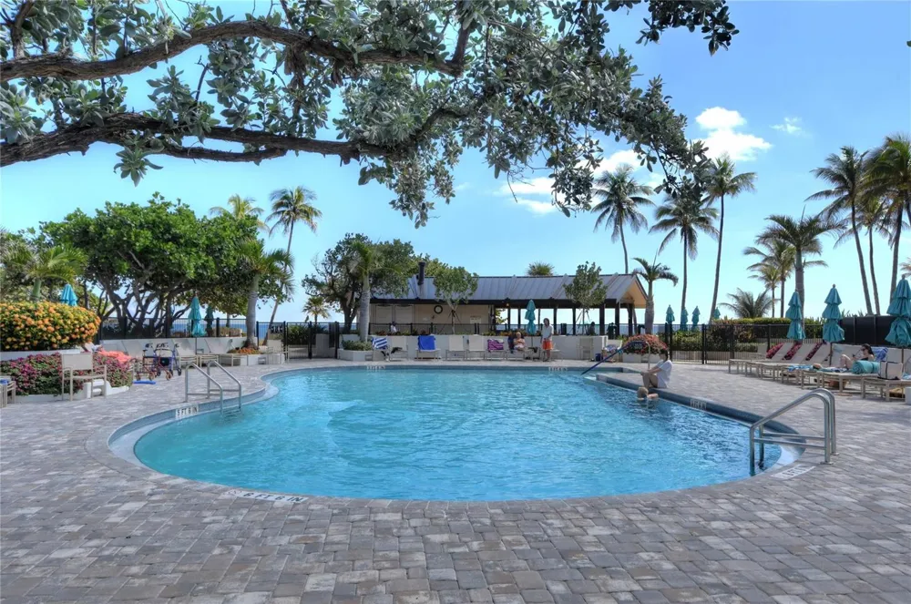 5100 OCEAN BOULEVARD #1004 Lauderdale By The Sea, FL 33308
