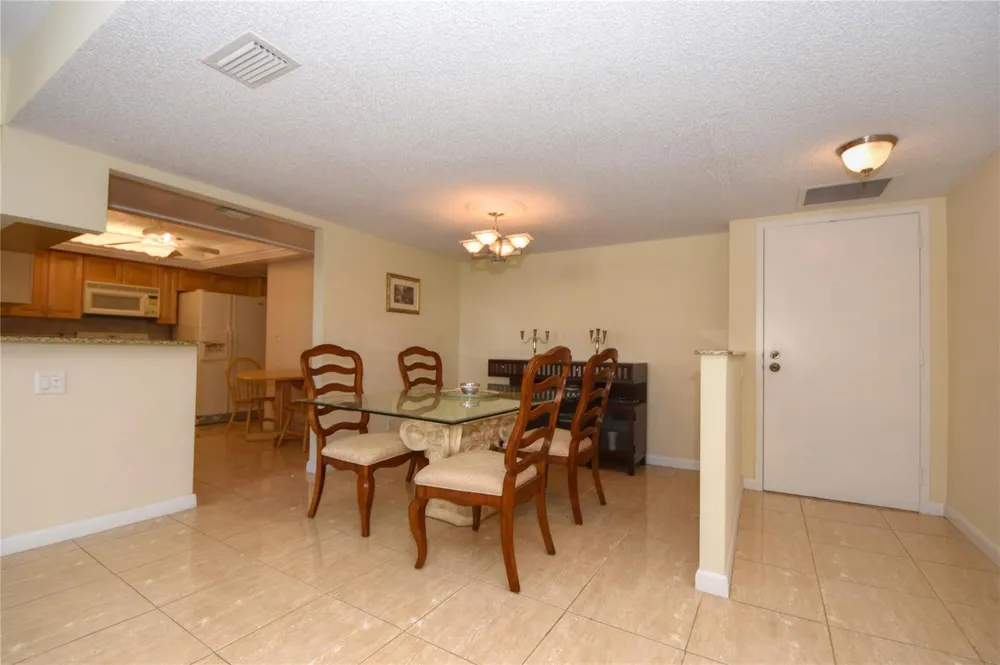 5100 OCEAN BOULEVARD #1004 Lauderdale By The Sea, FL 33308
