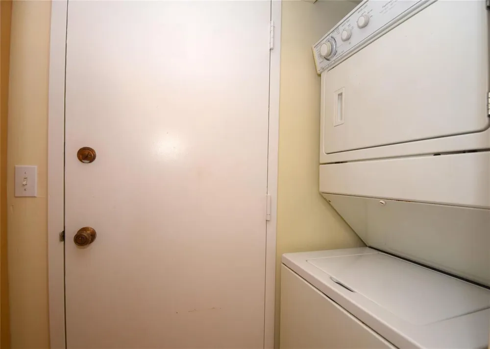 5100 OCEAN BOULEVARD #1004 Lauderdale By The Sea, FL 33308
