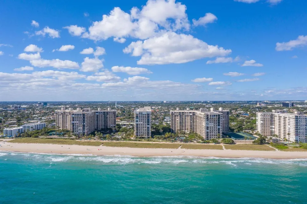 5100 OCEAN BOULEVARD #1004 Lauderdale By The Sea, FL 33308