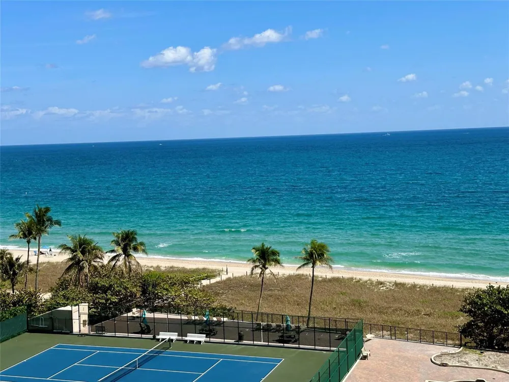 5100 OCEAN BOULEVARD #1004 Lauderdale By The Sea, FL 33308