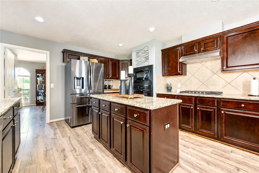 6627 Marble Falls Lane Manvel, TX 77578