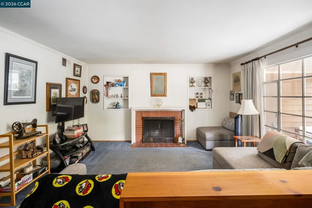 5613 Likins Ave Martinez, CA 94553