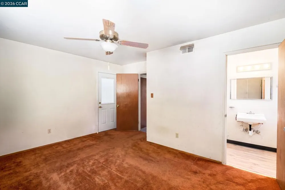 5613 Likins Ave Martinez, CA 94553