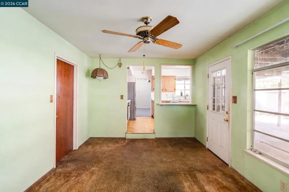 5613 Likins Ave Martinez, CA 94553