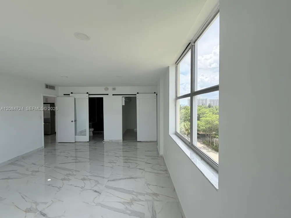 11111 Biscayne Blvd #6E Miami, FL 33181