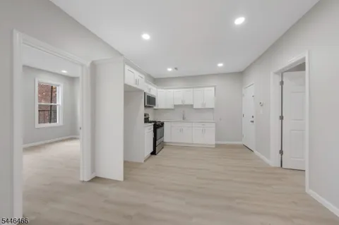 59 Henry St #C1 Unit C1