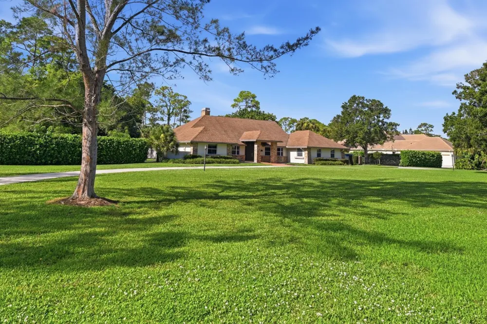 13670 Doubletree Trail Wellington, FL 33414
