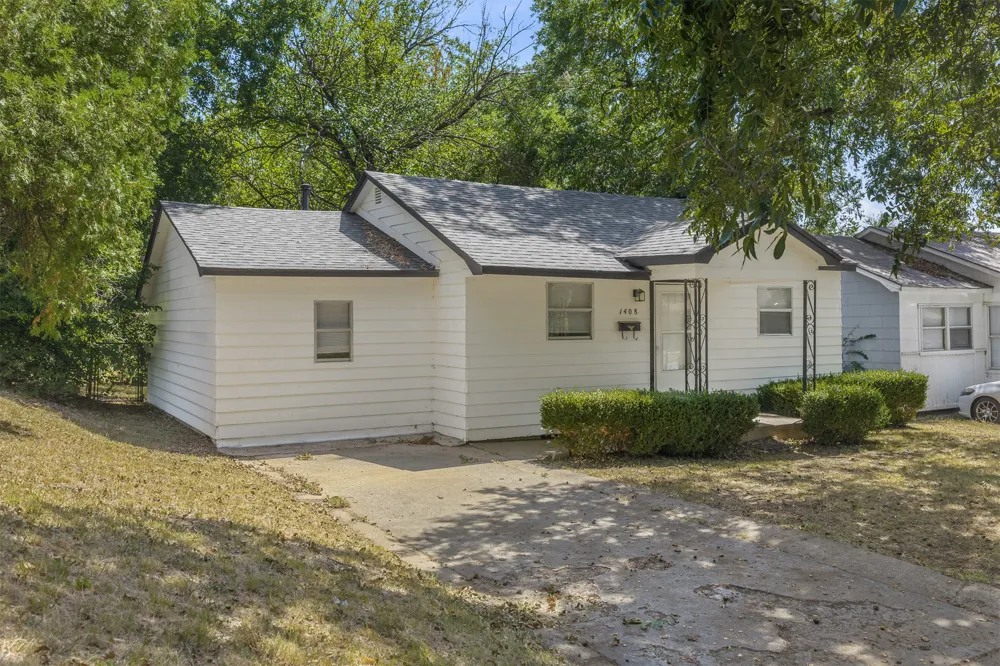 1408 Holt Ardmore, OK 73401