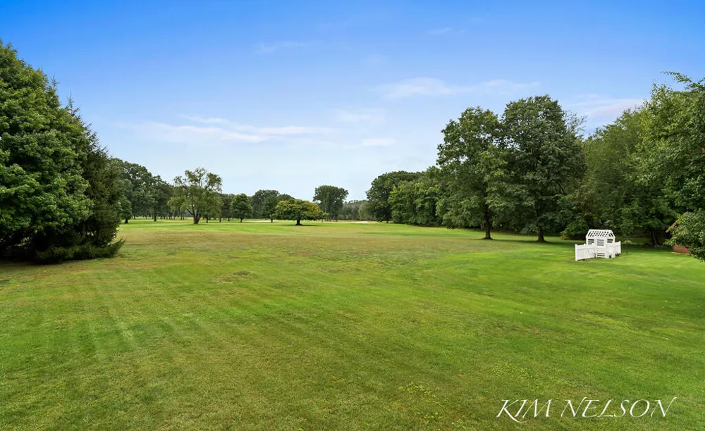5280 Scenic Drive Whitehall, MI 49461