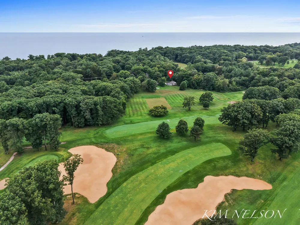 5280 Scenic Drive Whitehall, MI 49461