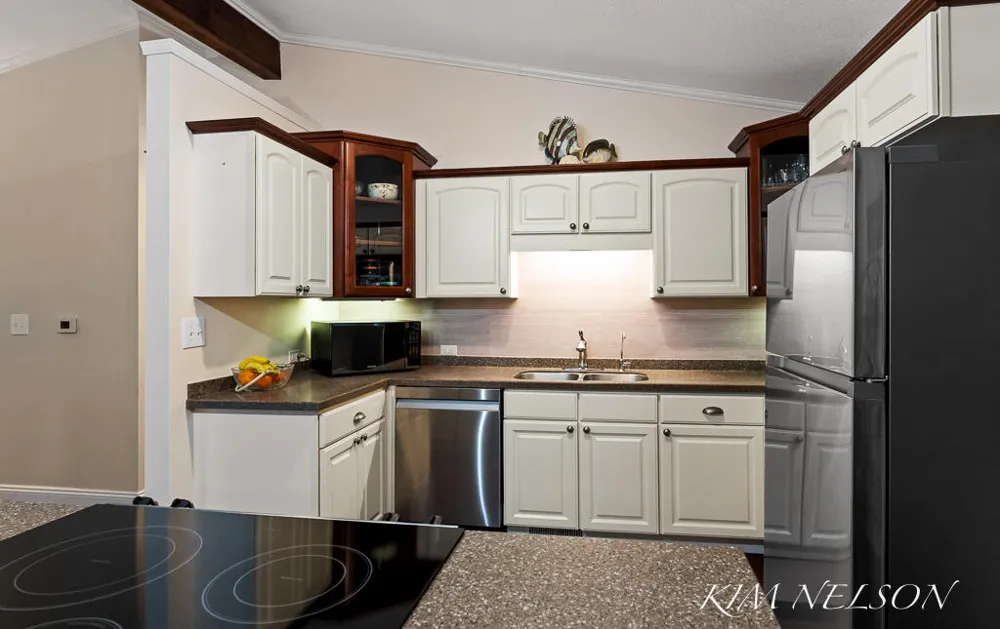 5280 Scenic Drive Whitehall, MI 49461