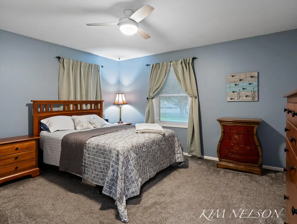 5280 Scenic Drive Whitehall, MI 49461