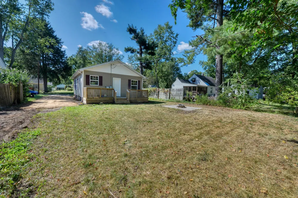 1621 Maple Street Niles City, MI 49120