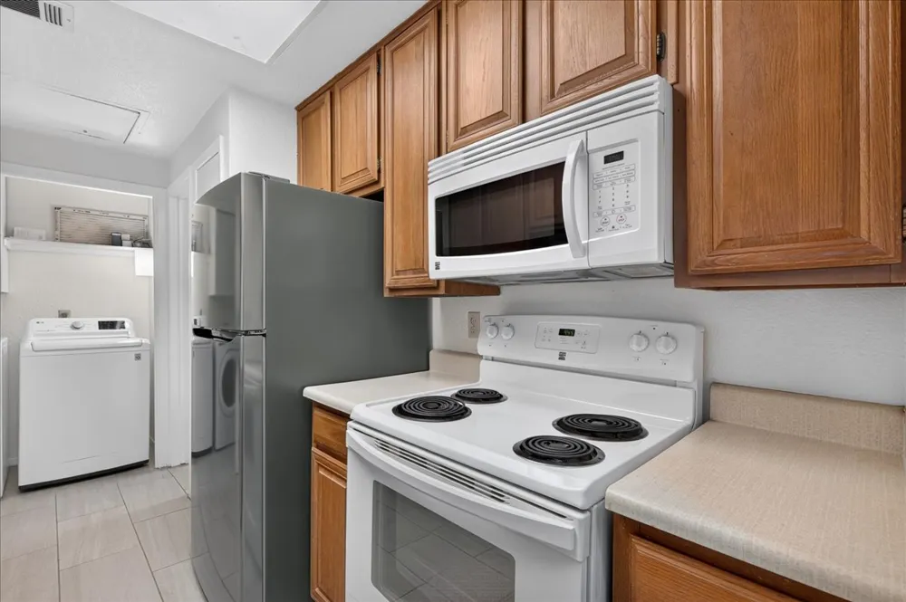 806 W 24th Street #217 Austin, TX 78705