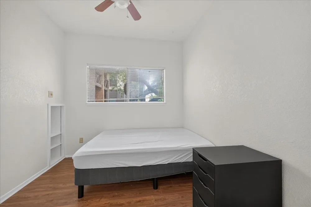 806 W 24th Street #217 Austin, TX 78705