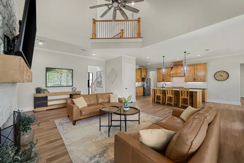 1909 County Road 3506 Bullard, TX 75757