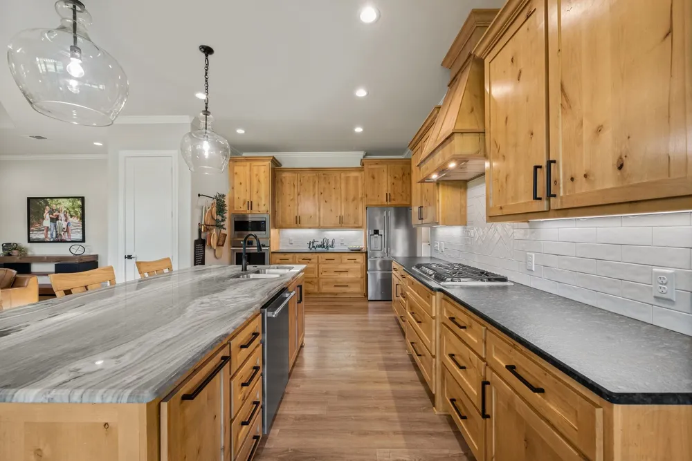 1909 County Road 3506 Bullard, TX 75757