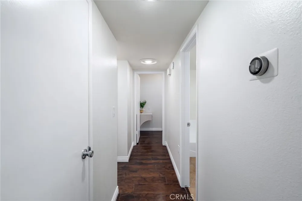 650 La Mancha Hemet, CA 92543