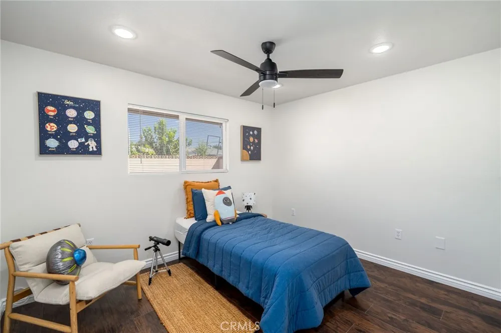650 La Mancha Hemet, CA 92543