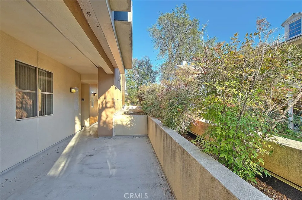 217 S Marengo Pasadena, CA 91101