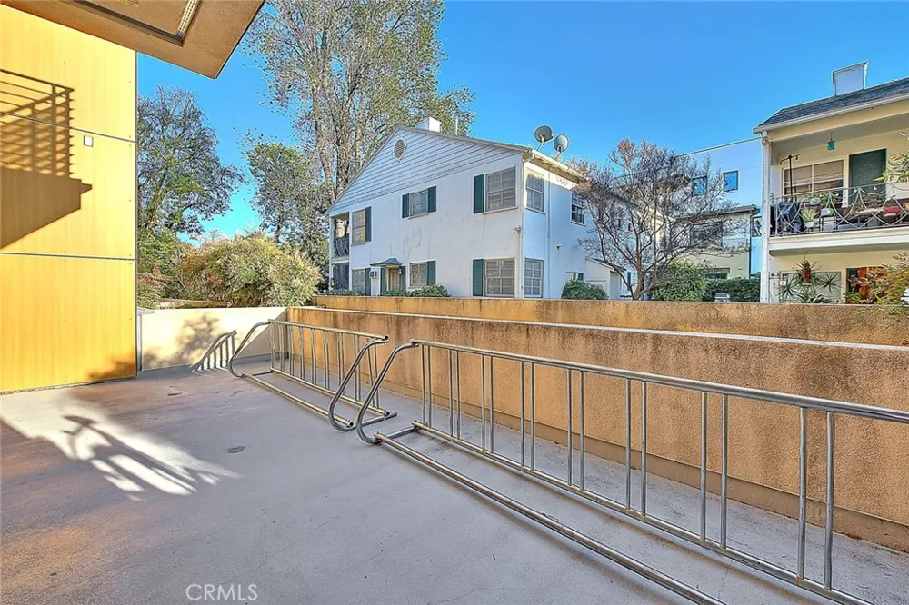 217 S Marengo Pasadena, CA 91101