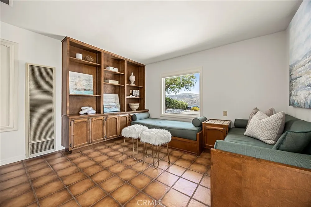 10311 Ladera Senda North Tustin, CA 92705