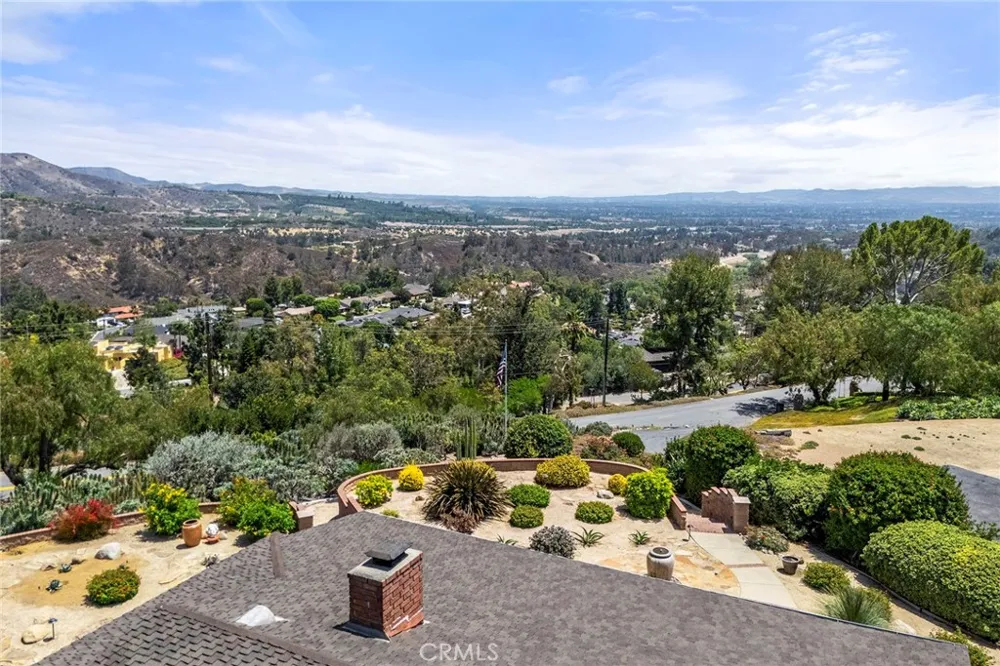 10311 Ladera Senda North Tustin, CA 92705