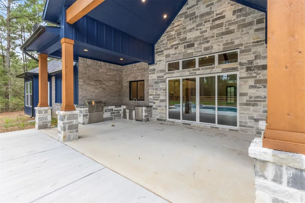 15646 Forest Grove Drive Willis, TX 77378