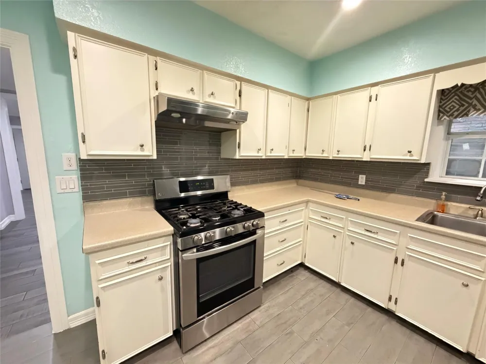5231 Leeland Street Houston, TX 77023