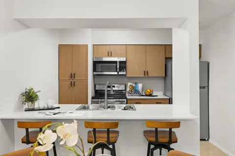 1500 Northwest Boulevard #418