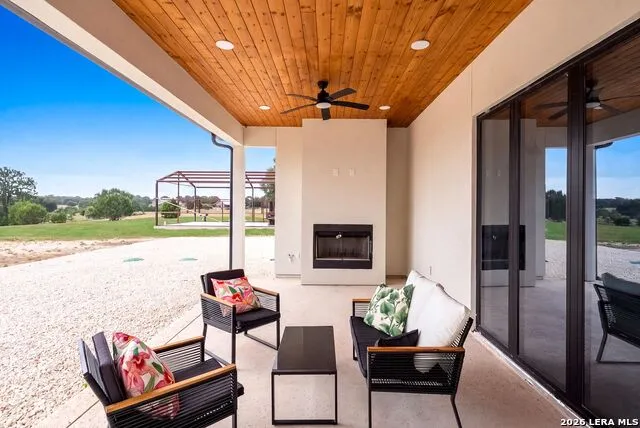 344 MARTINGALE TRAIL Bandera, TX 78003