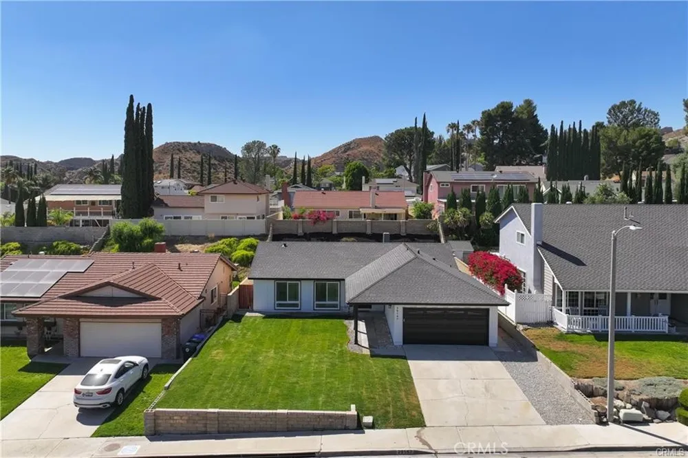 29147 Lotusgarden Drive Canyon Country, CA 91387