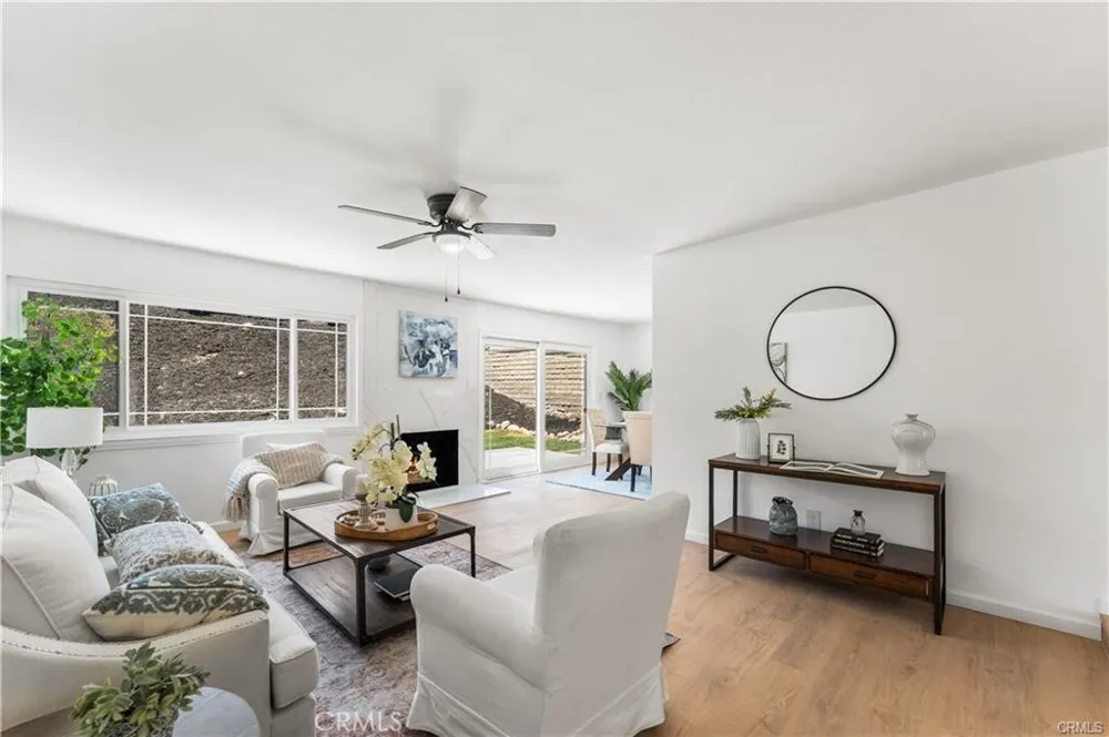29147 Lotusgarden Drive Canyon Country, CA 91387