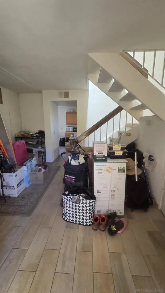 8827 Via Andar San Diego, CA 92122