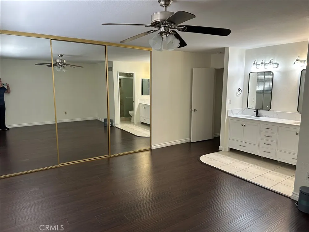 22309 James Alan Circle #3 Chatsworth, CA 91311