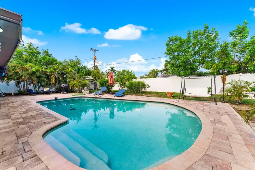 4428 W 56TH STREET Bradenton, FL 34210