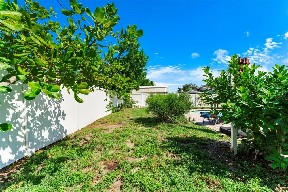 4428 W 56TH STREET Bradenton, FL 34210