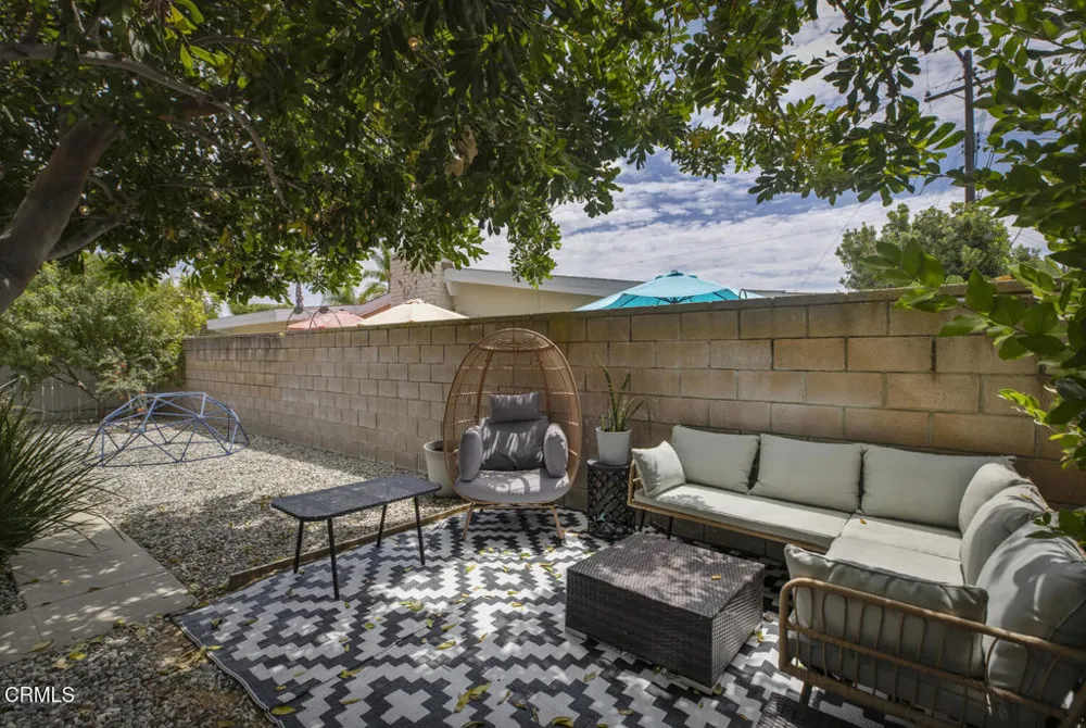 863 S Vecino Drive Glendora, CA 91740