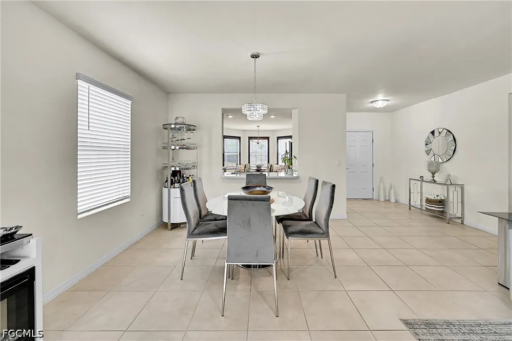NE 6th Place Cape Coral, FL 33909