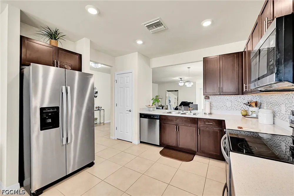 NE 6th Place Cape Coral, FL 33909