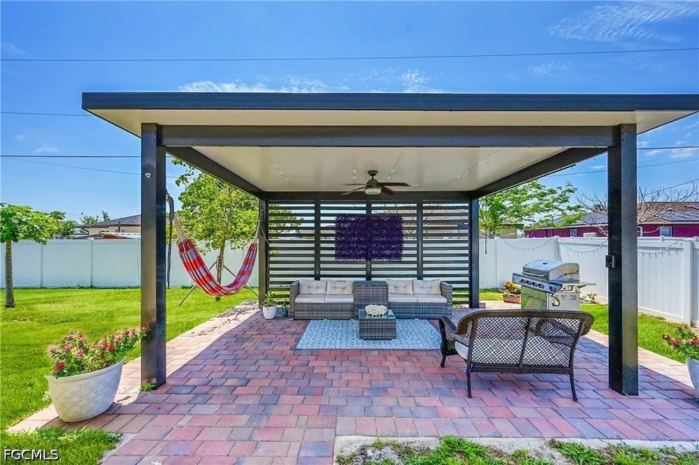 NE 6th Place Cape Coral, FL 33909