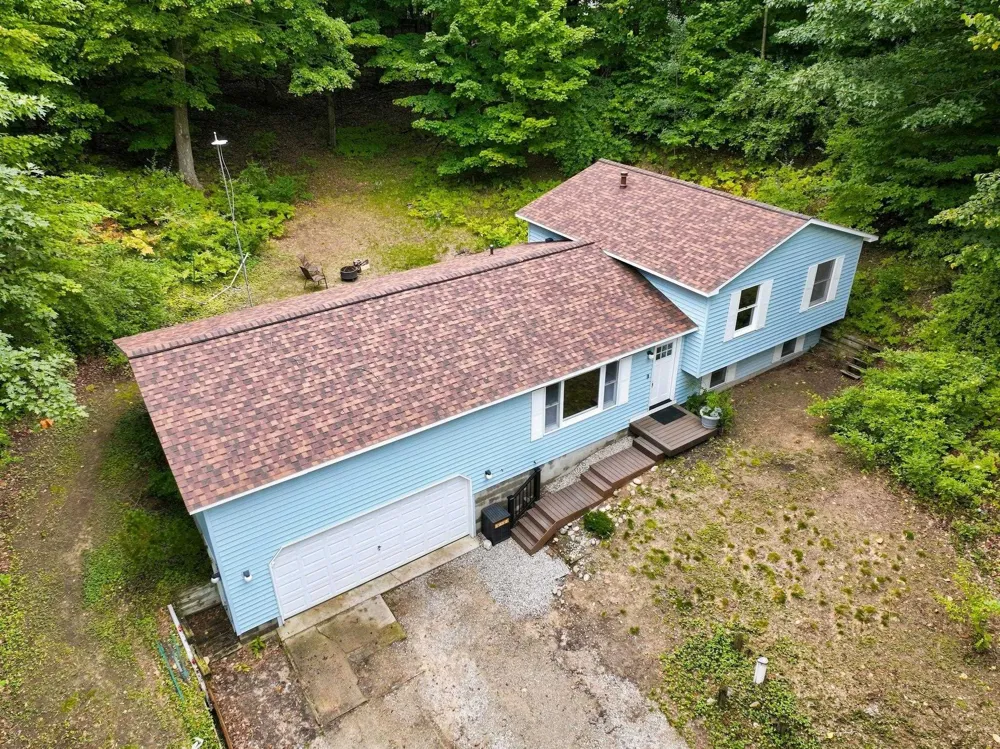 3787 Prouty Road East Bay Township, MI 49686