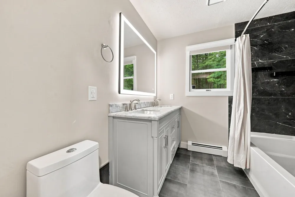 3787 Prouty Road East Bay Township, MI 49686