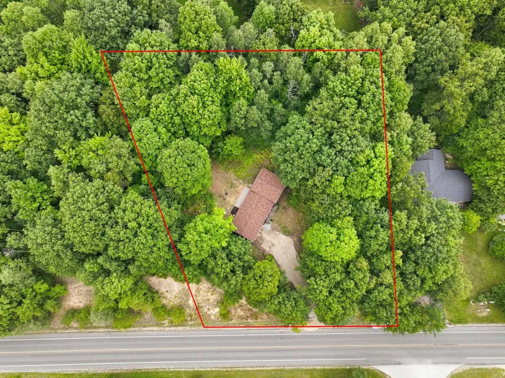 3787 Prouty Road East Bay Township, MI 49686
